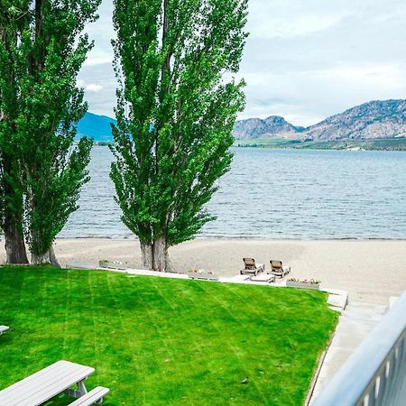Poplars Motel On The Lake Osoyoos Esterno foto